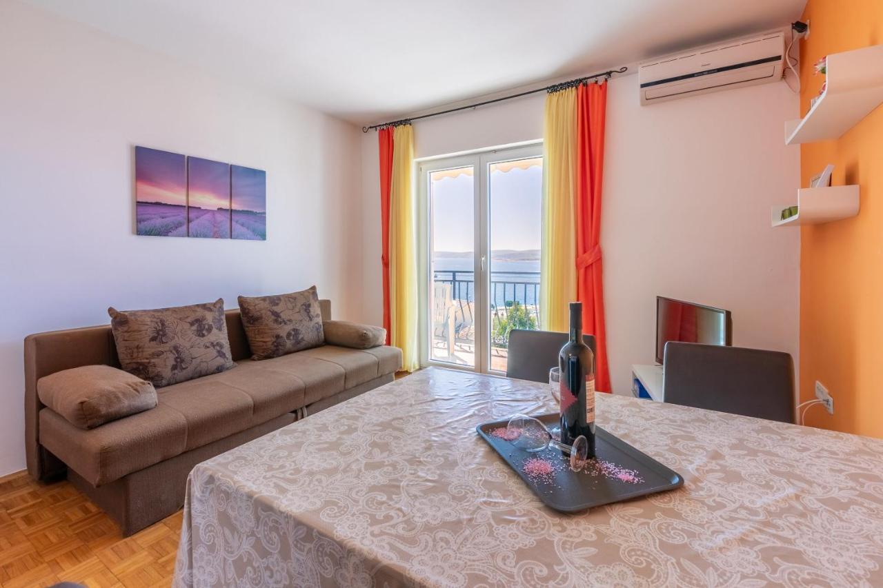 Apartment Mira Crikvenica Exterior foto